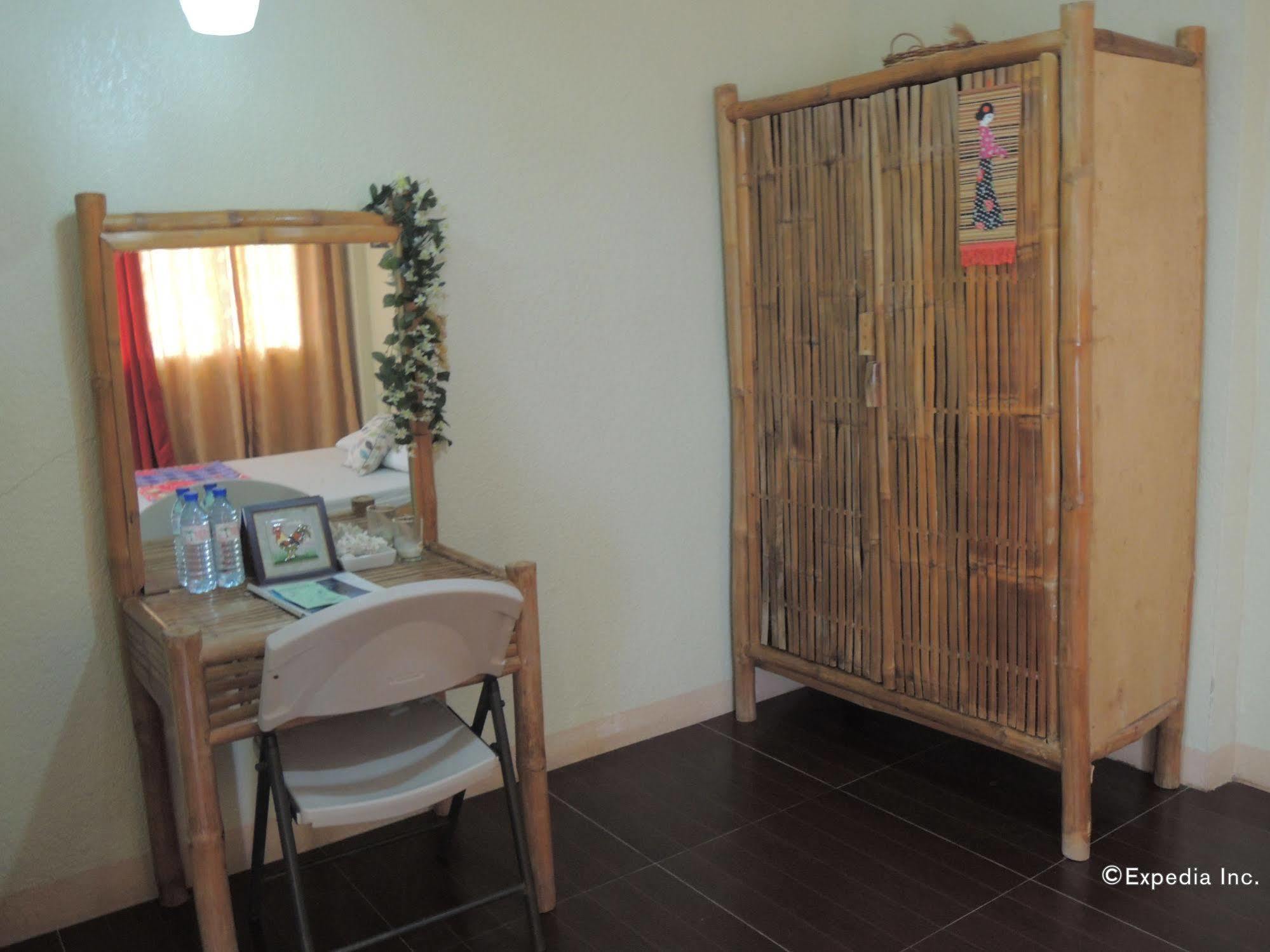 Moalboal Beach Resort Alcantara  Εξωτερικό φωτογραφία