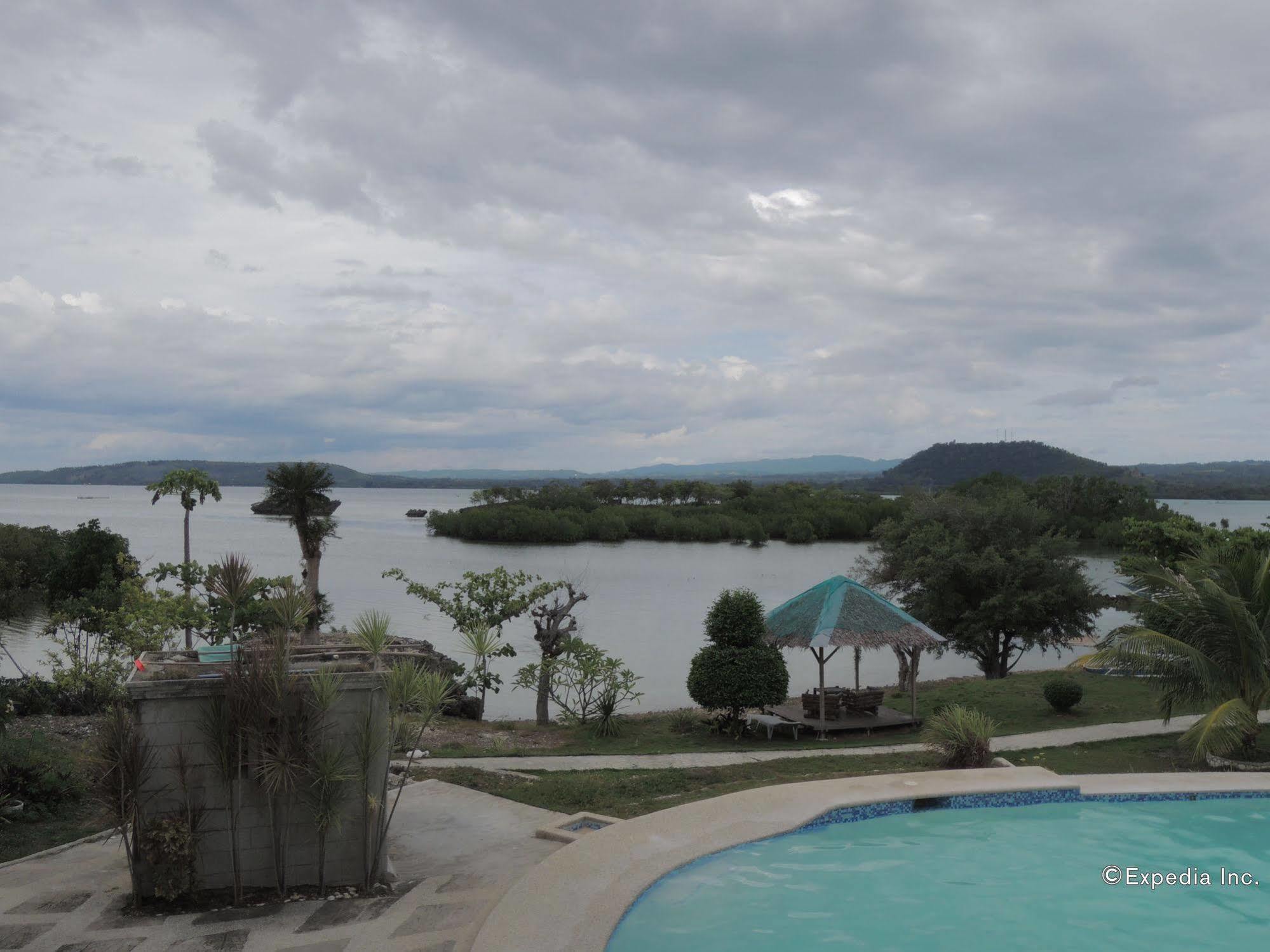 Moalboal Beach Resort Alcantara  Εξωτερικό φωτογραφία