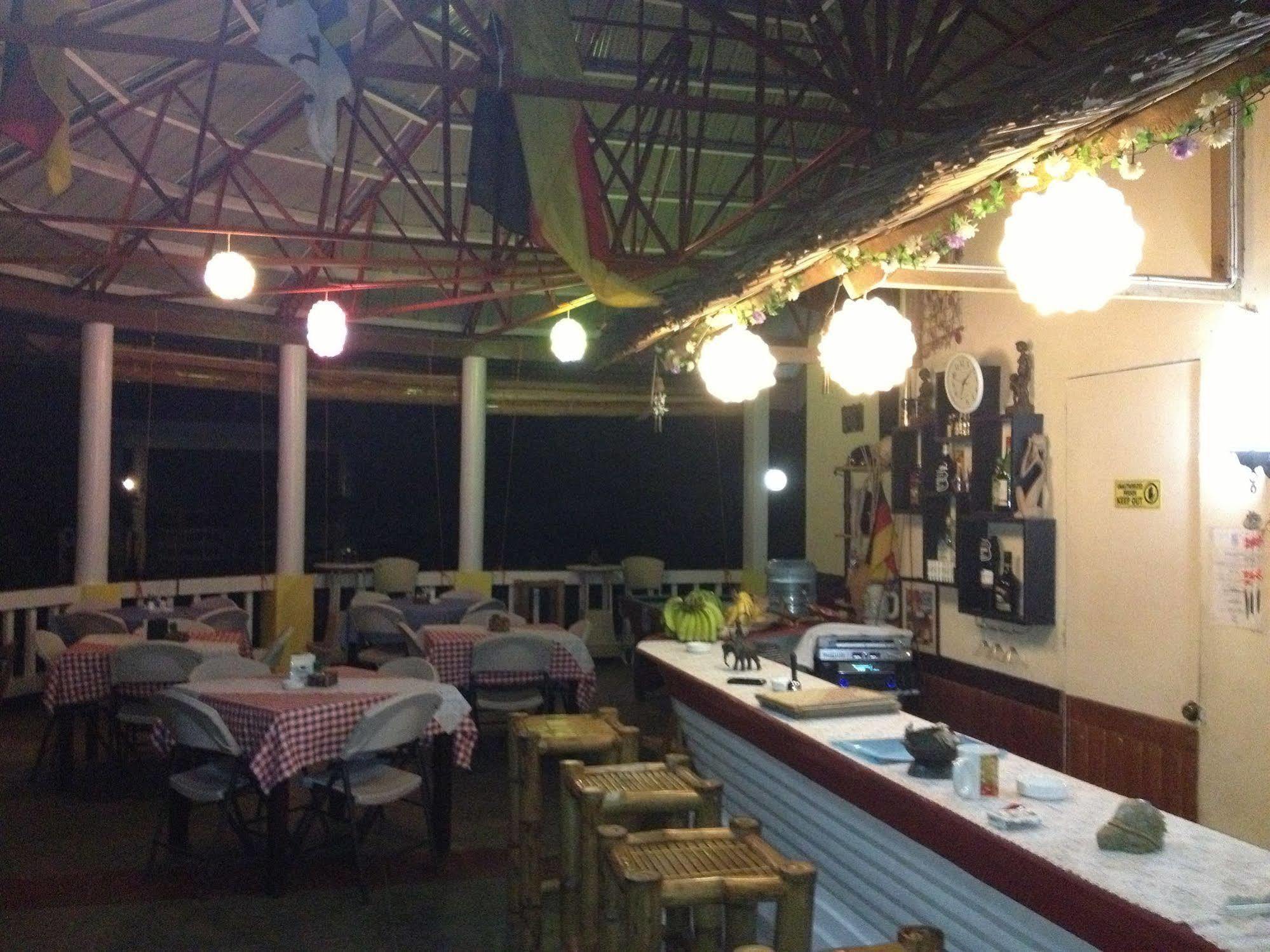 Moalboal Beach Resort Alcantara  Εξωτερικό φωτογραφία